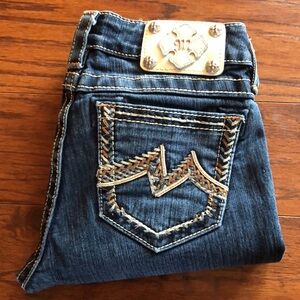 Miss Me signature skinny size 27